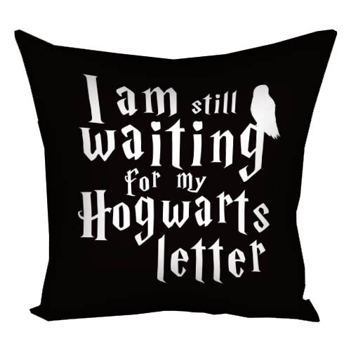 Подушка с принтом 30х30 см I am still waiting for my Hogwarts letter
