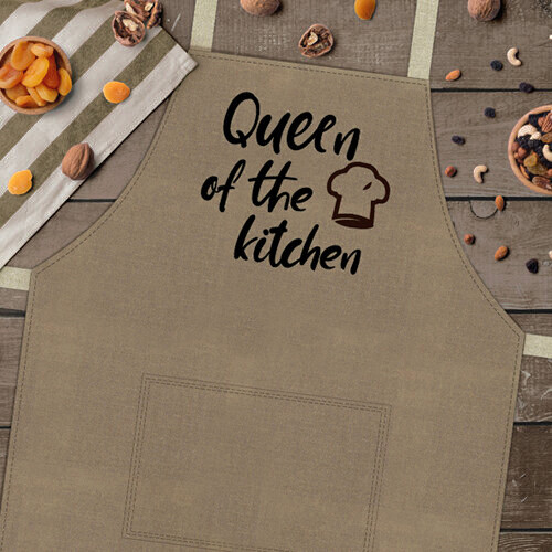 Фартук с надписью Queen of the kitchen (Королева кухни)