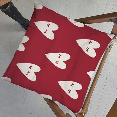 Подушка на стул с завязками Сонные сердечки
