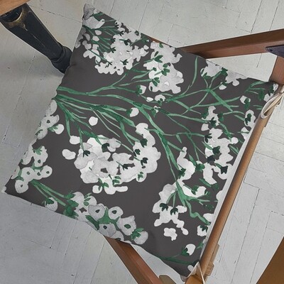 Подушка на стул с завязками Весна