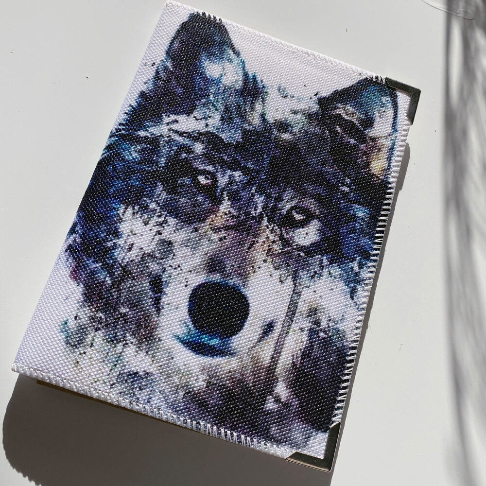 Обложка на паспорт Волк