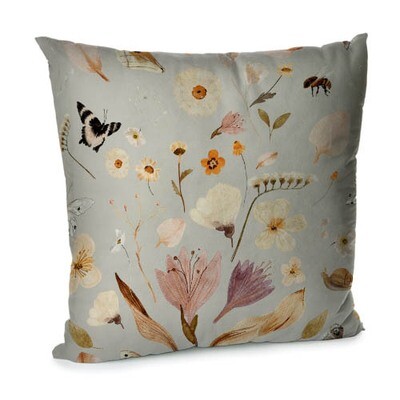 Подушка для дивана 45х45 см Цветы, бабочки, пчелки
