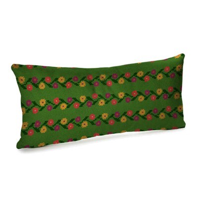 Подушка для дивана (бархат) 50х24 см Ряды цветов на зеленом фоне