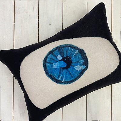 Подушка декоративна 45х32 см (мішковина) Синє око