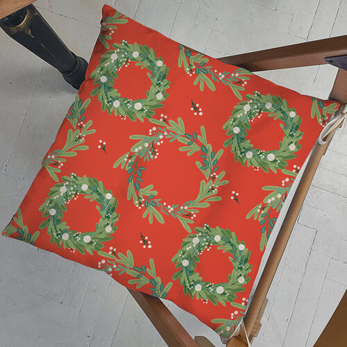 Подушка на стул с завязками Рождественские венки