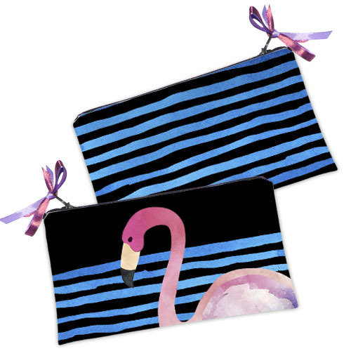 Женская косметичка Фламинго на черном фоне