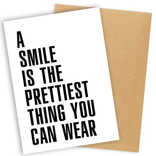 Открытка с конвертом A smile is the prettiest thing you can wear