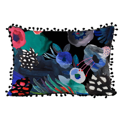 Подушка декоративная (мешковина) с помпонами Цветы красками