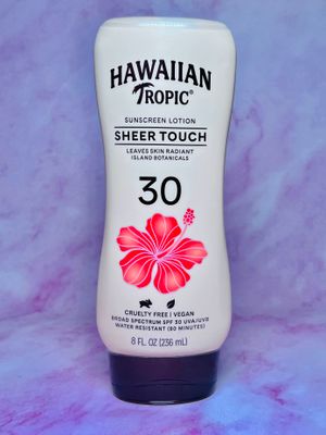 Hawaiian Tropic SPF 30 Sunscreen Lotion (236 ml)
