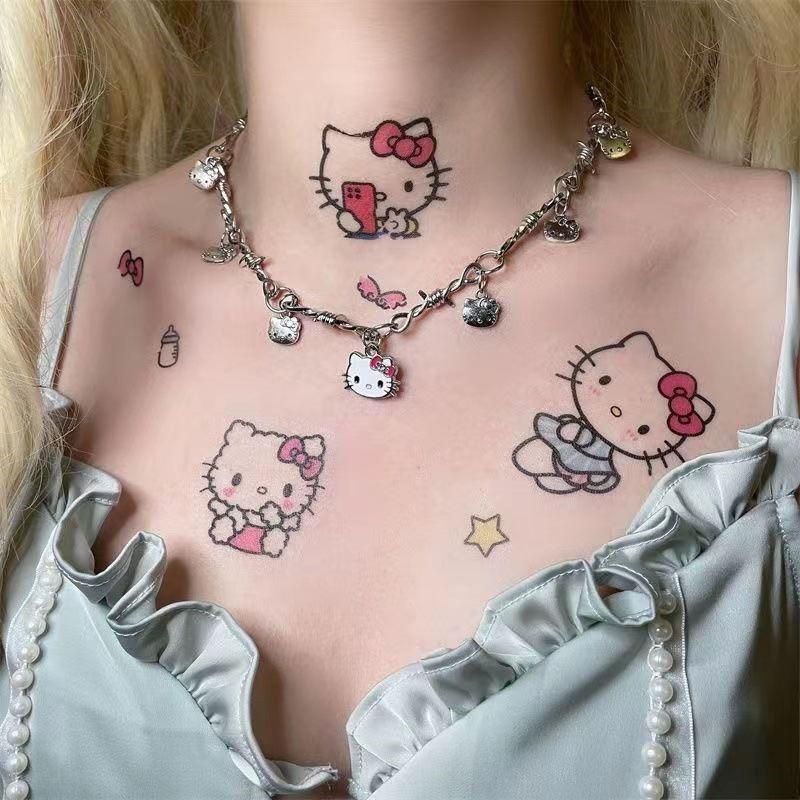 Hello Kitty Metal Cool Love Clavicle Necklace