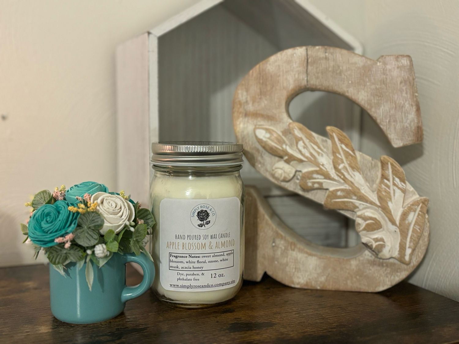 Apple Blossom &amp; Almond- 12 oz. Candle