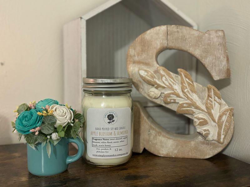 Apple Blossom &amp; Almond- 12 oz. Candle