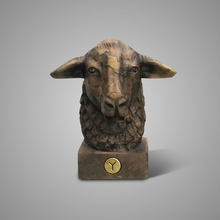 Brynxz - Statue Sheep
