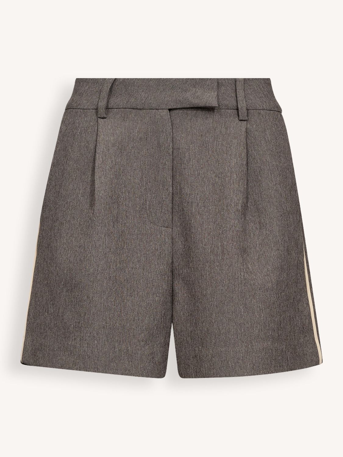 COUT NanaCC Piping Pleat Shorts