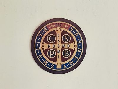 8&quot; Benedictine Medal Emblem Indoor-Outdoor Aluminum Print
