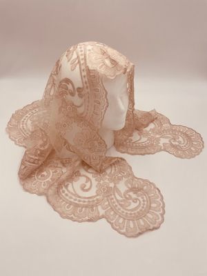 Beige Lilian Spanish Veil