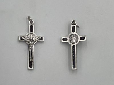 Crucifix St Benedict brown/silver 1&quot;