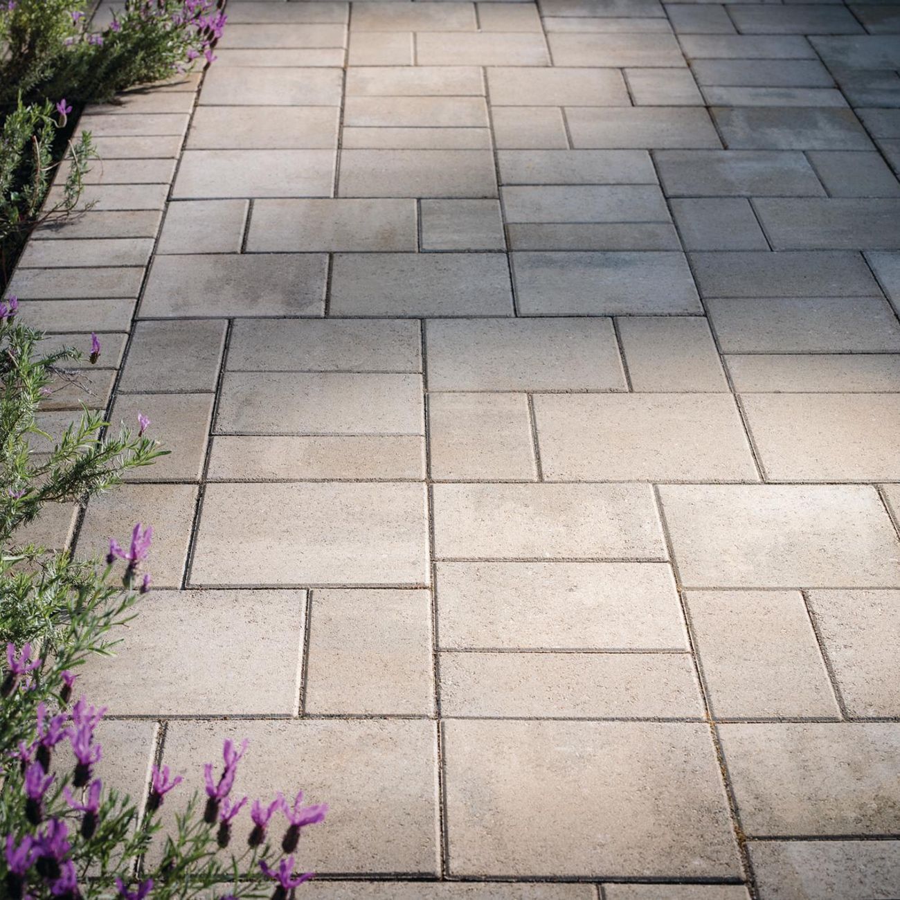 Catalina Grana Pavers