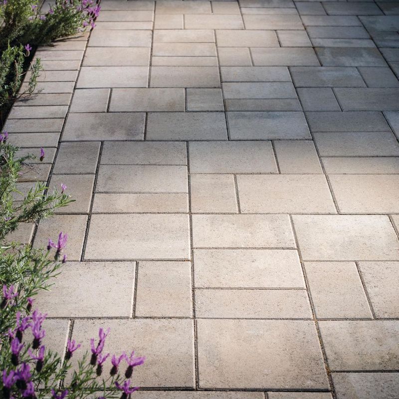 Catalina Grana Pavers