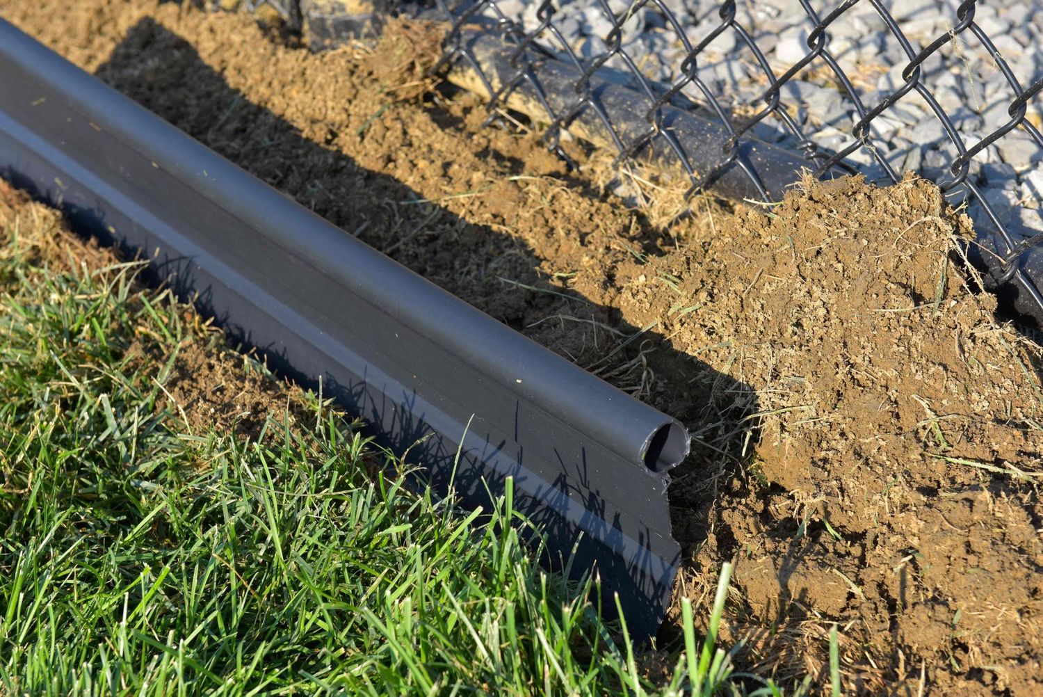 EdgePro Landscape Edging 20 ft with Connectors and Stakes