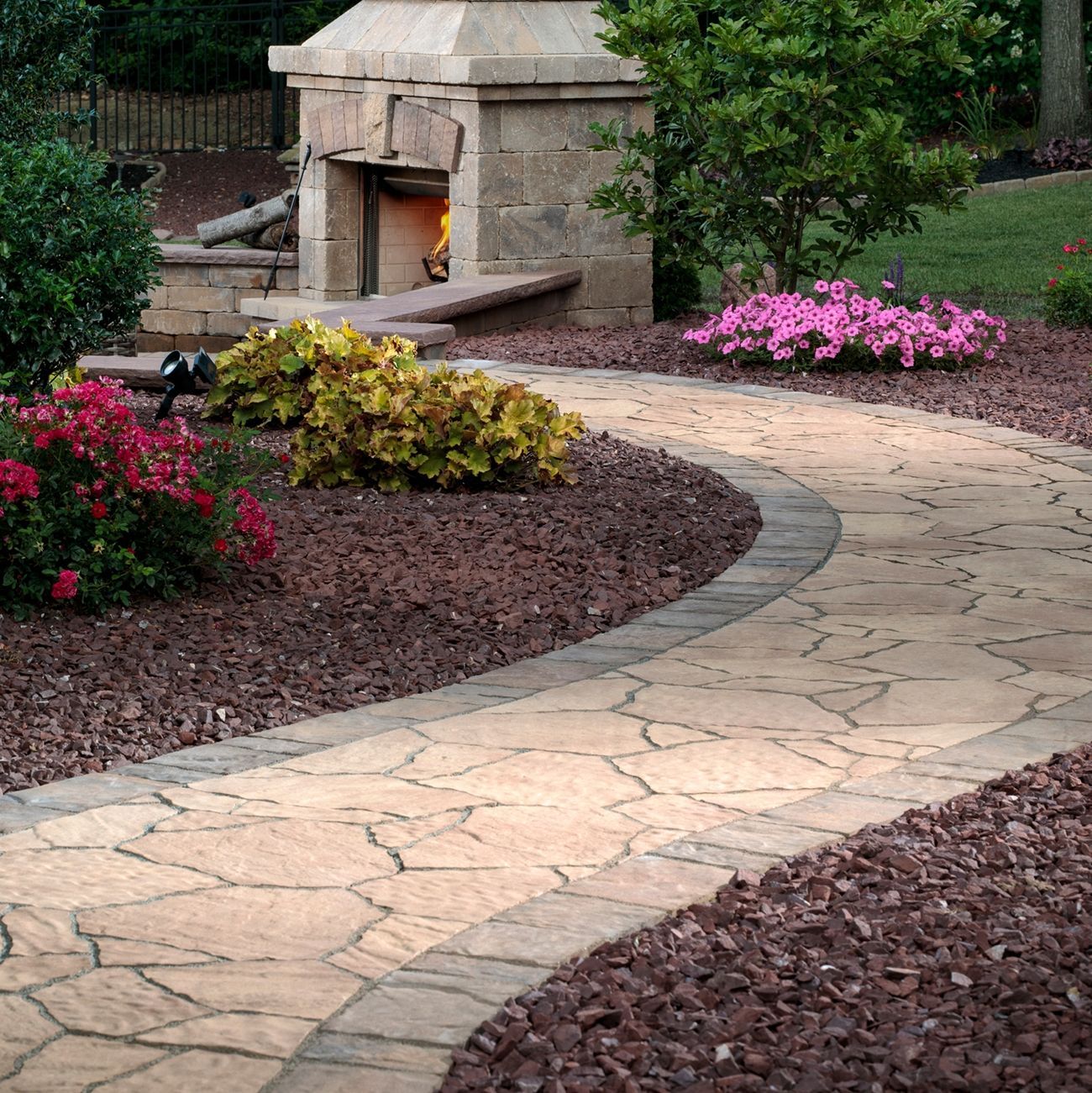 Mega Arbel Paver Slab