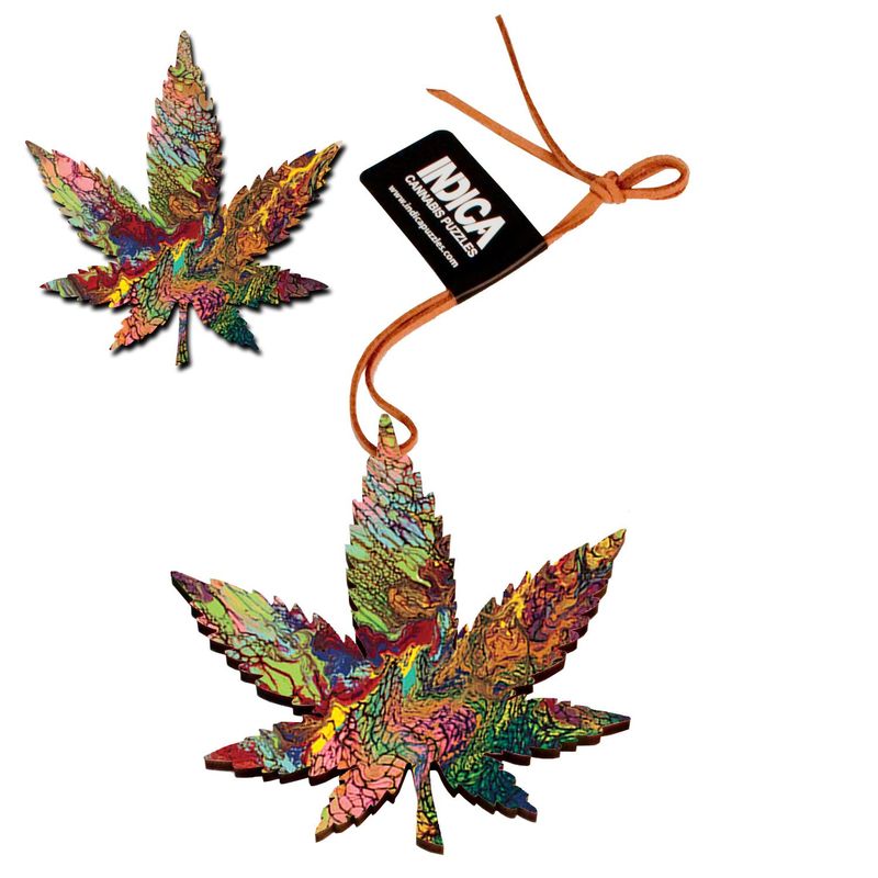 Leaf Shape Magnet/Ornament: "Marble Haze"