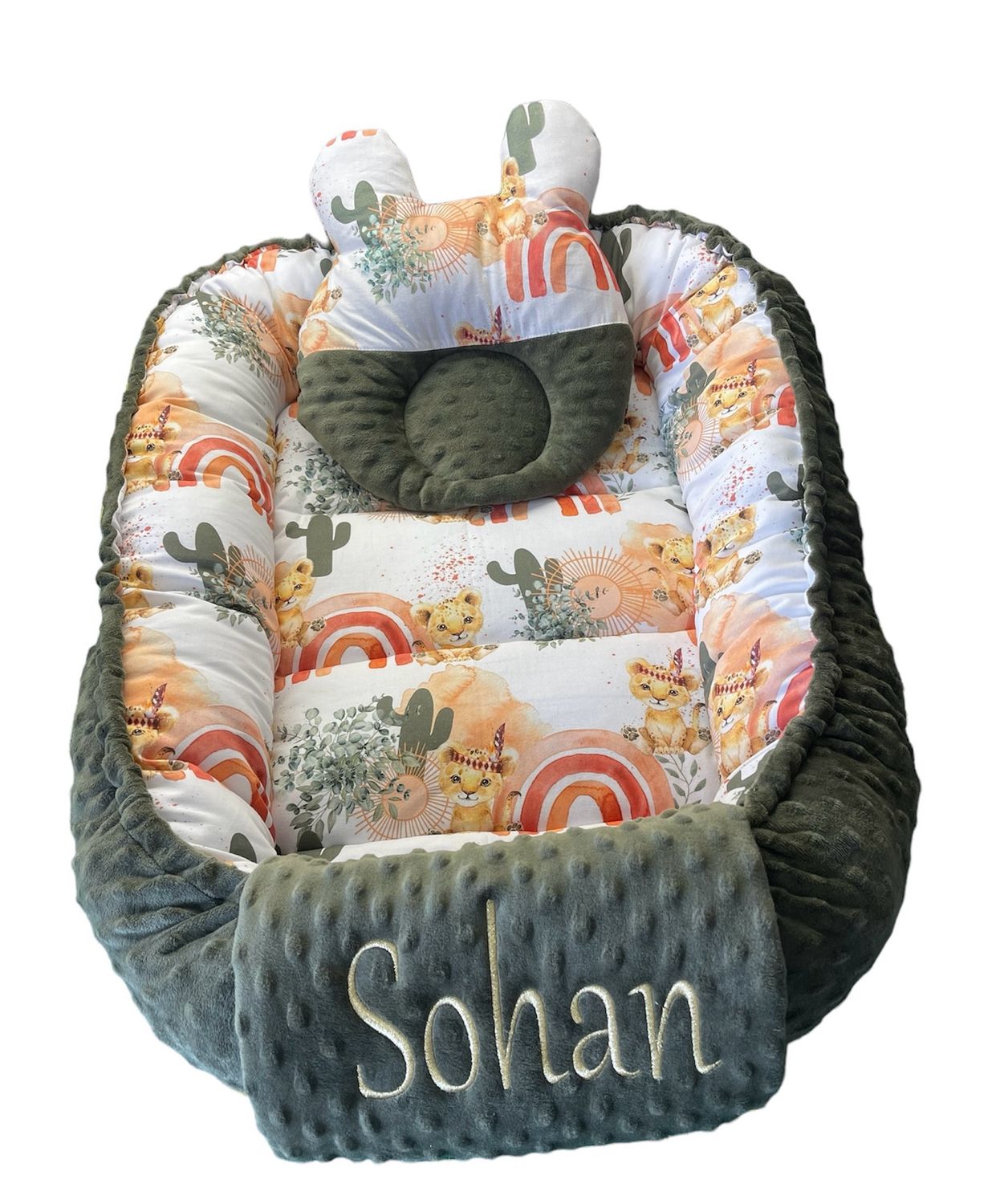 Cocon lionceaux indiens