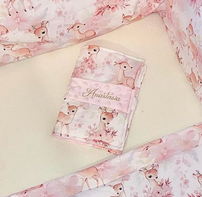 Carnet de santé biche colorée