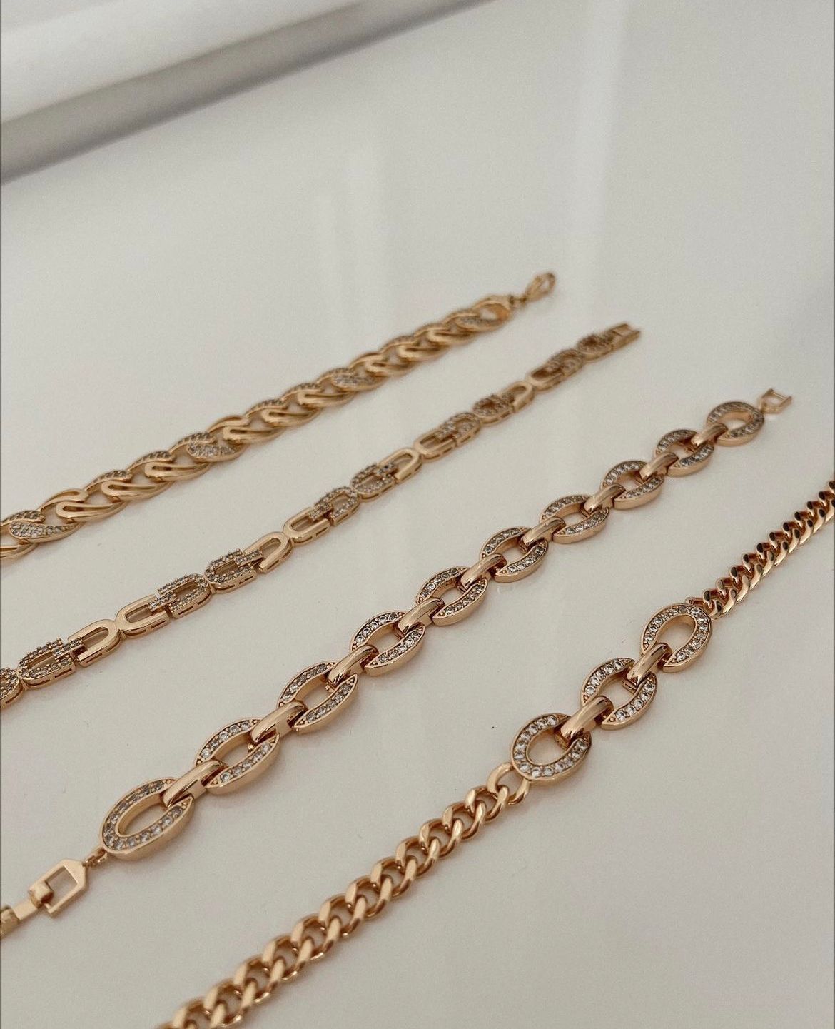 Pulseras en acero rodinado