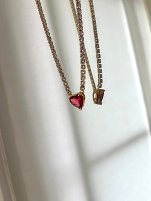 ⁠Choker en acero rodinado con circones