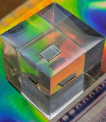 Bare die cast in resin - MPW2