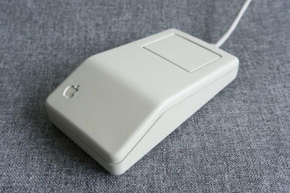 Vintage Apple Desktop Bus Mouse Macintosh II and Mac SE G5431  - Used