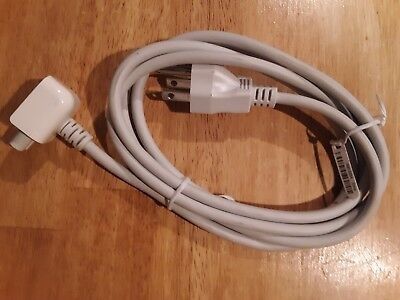 Volex APC7Q E62405SP 2.5A 125V  Square  - Used