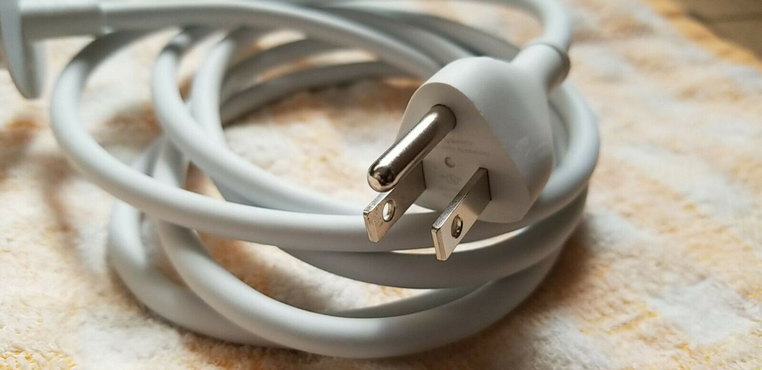Apple iMac White Power Cord, Apple Part  622-0390 - New