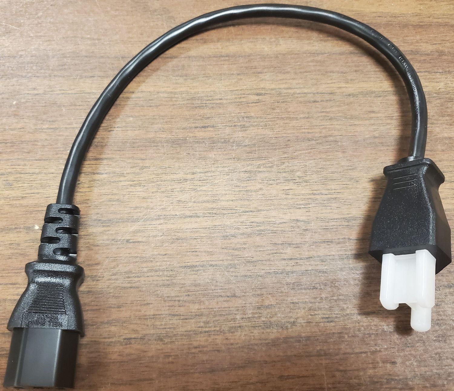 APC 1 ft Standard AC Power Cable - 2 pack - New