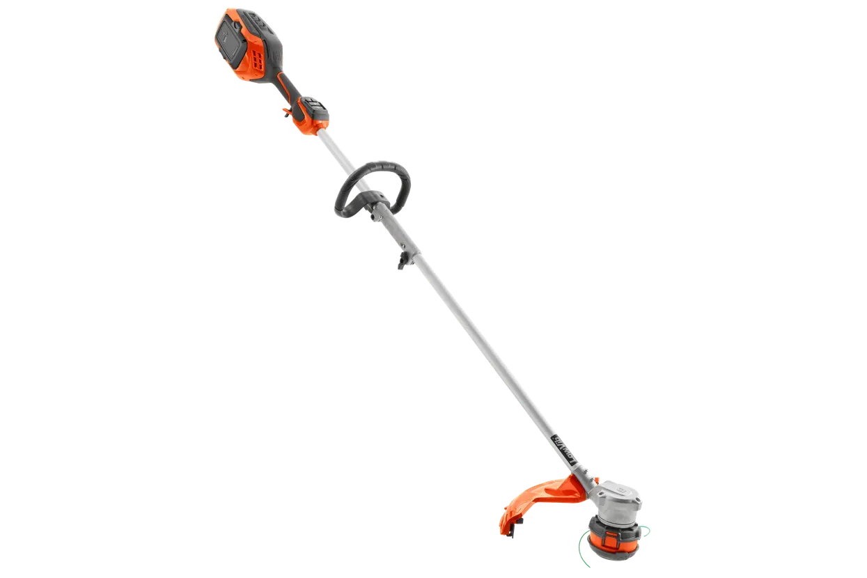 Husqvarna 320iL Weed Eater (battery and charger included)