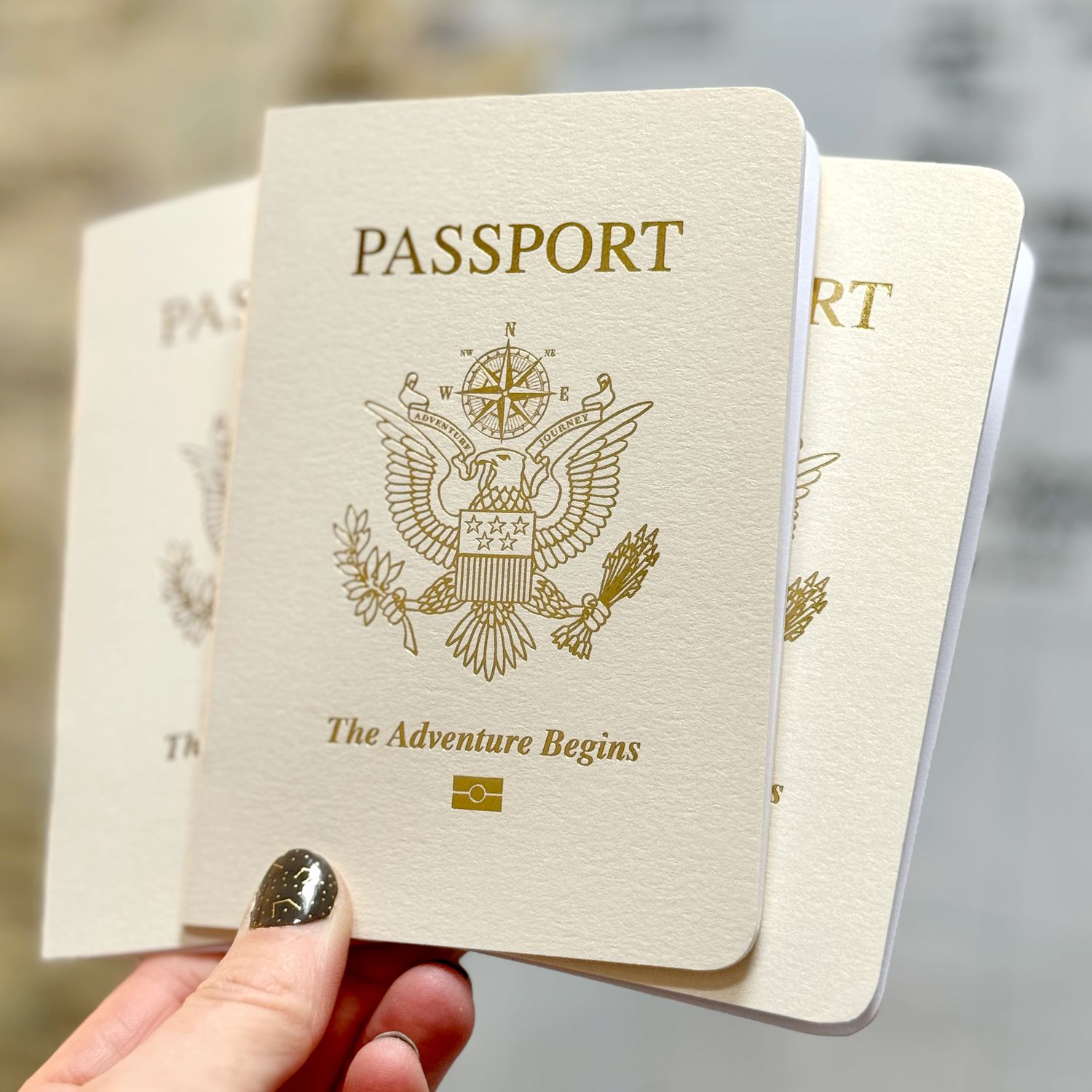 CANDLELIGHT CREAM Shimmer Passport Books (Pack of 10)