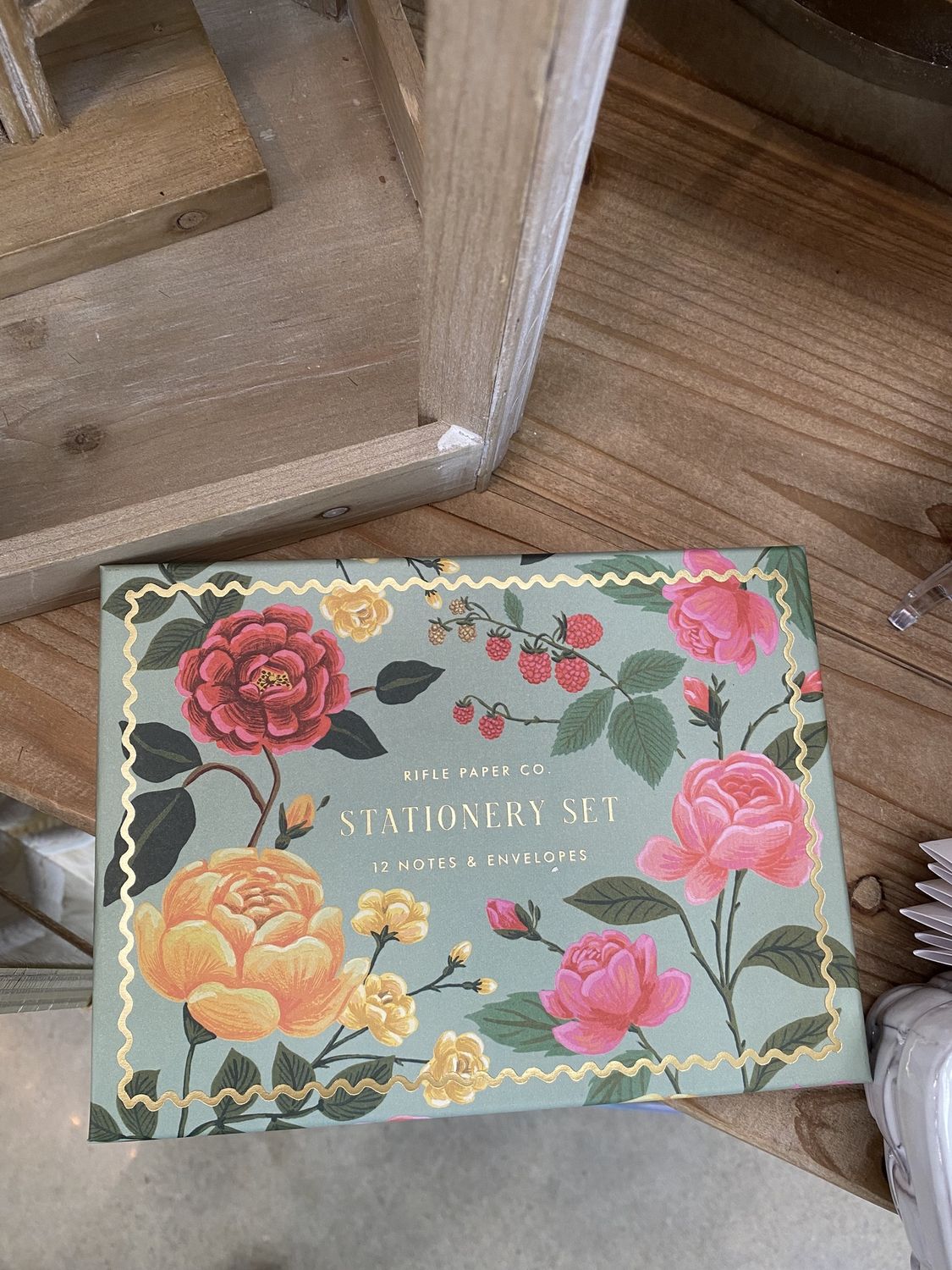 RP Roses Stationery Set #