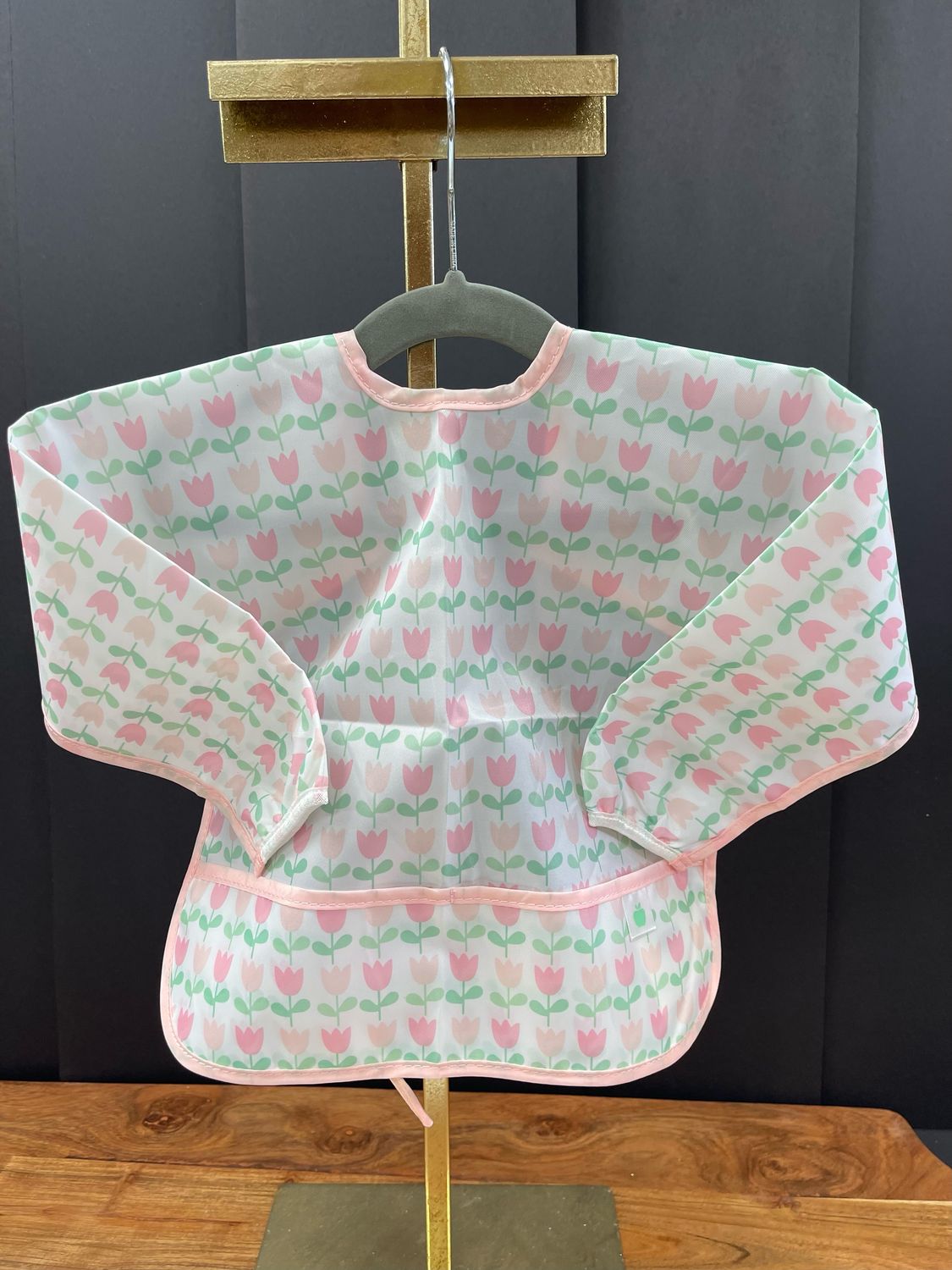 AOMI The Cover Everything Bib