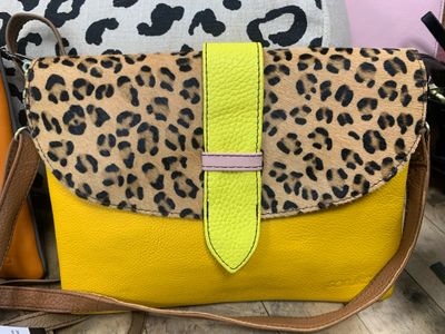 SO 047910P Saddle Leather Bag