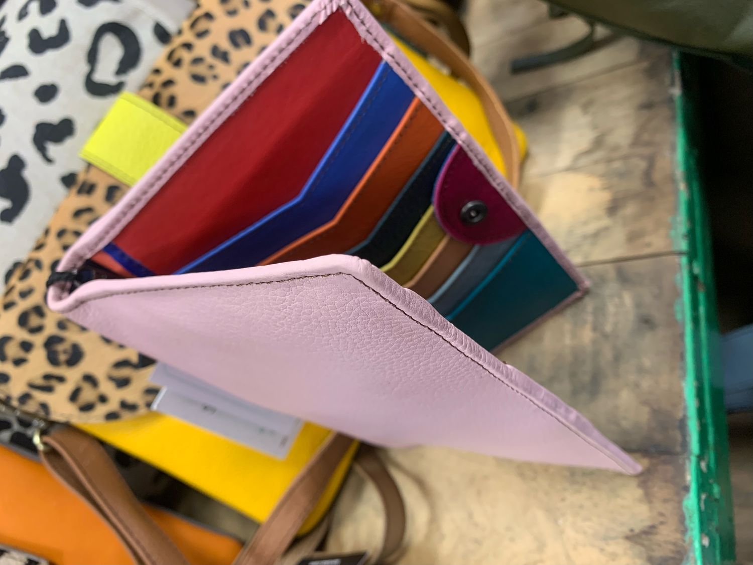 SO Laurie Wallet