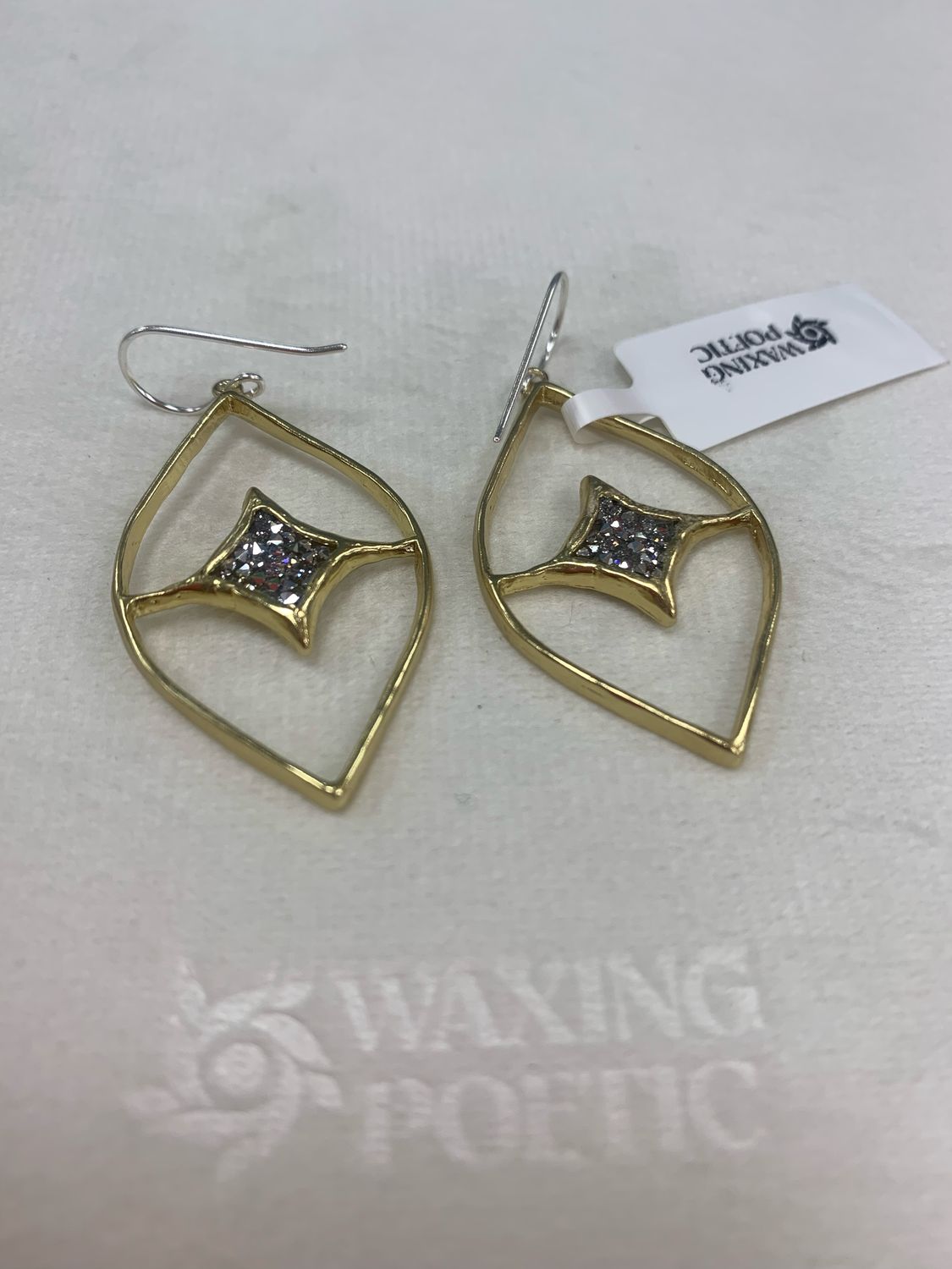 WP Kristal Magna Luxe Earrings