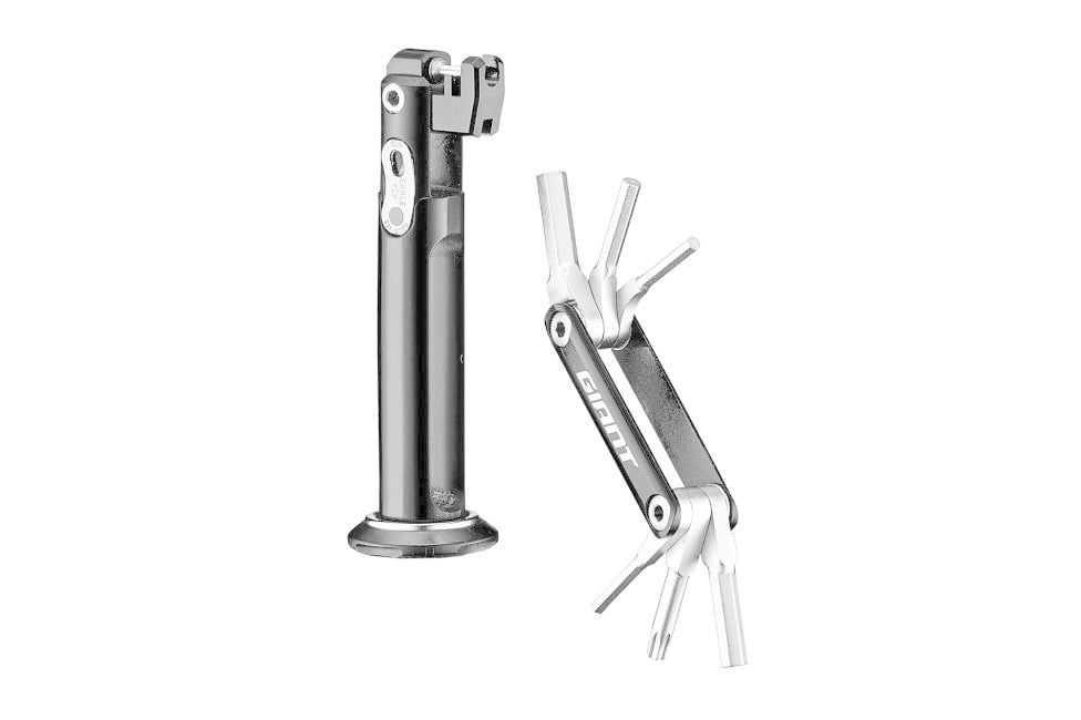 Clutch crank storage