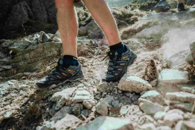 Women&#39;s Hiking
