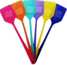 MATAMOSCAS DE PLASTICO CON 12