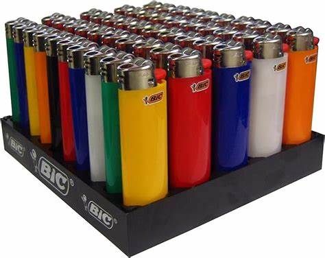ENCENDEDOR BIC EXHIBIDOR CON 50 PIEZAS