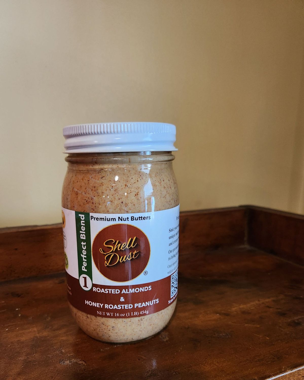 Roasted Almonds & Honey Roasted Peanuts