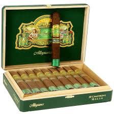 E.P. Carrillo Allegiance Toro Confidant 6x52