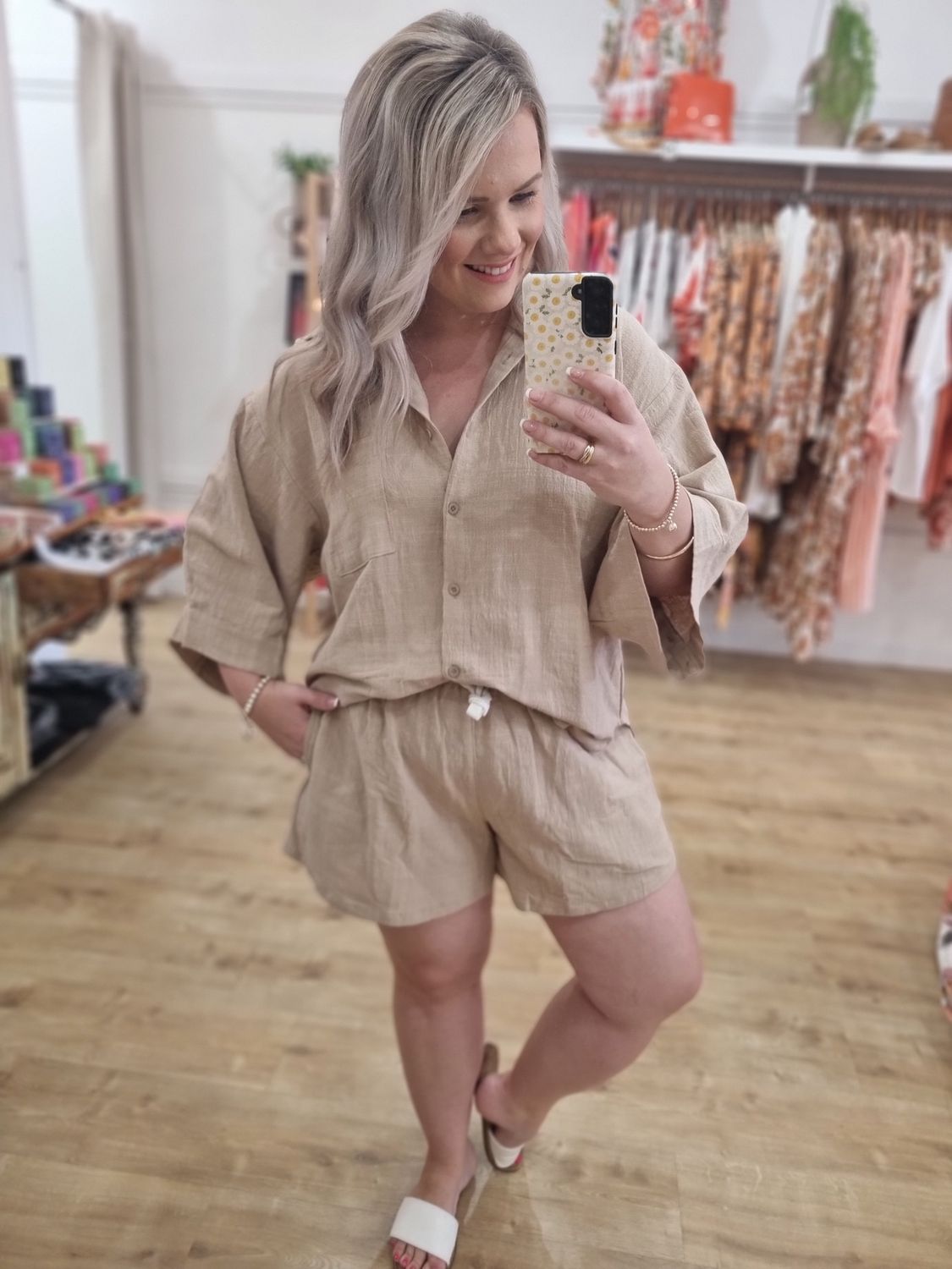 Lucia Shorts Beige, Size: 8