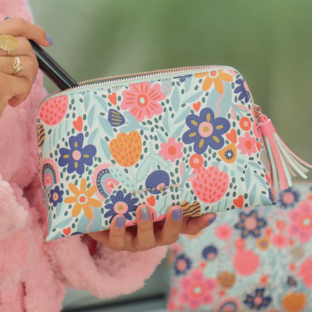 Vanity Bag Medium - Garden Love